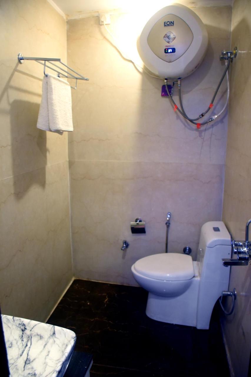 Hotel Gharonda Rishīkesh Zewnętrze zdjęcie
