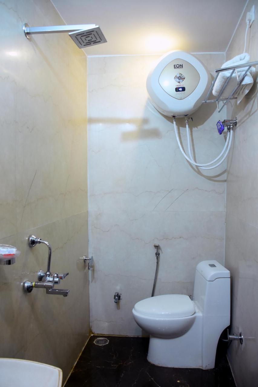 Hotel Gharonda Rishīkesh Zewnętrze zdjęcie