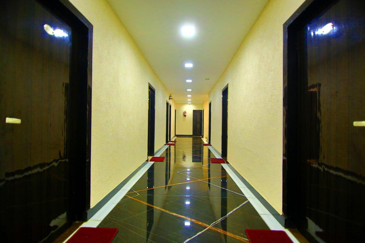 Hotel Gharonda Rishīkesh Zewnętrze zdjęcie