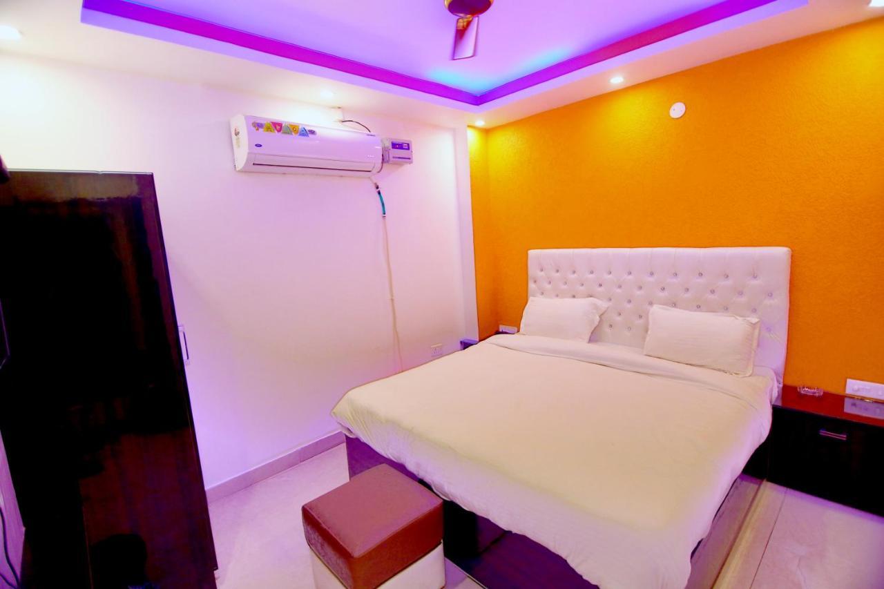Hotel Gharonda Rishīkesh Zewnętrze zdjęcie